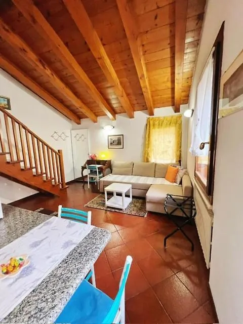 Holiday Treviso Suite Venezia